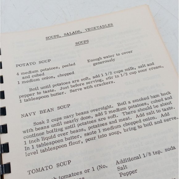 Whats Cookin In Grandma Emmas Kitchen Cookbook Recipe Book Vintage Kitchen - Picture 6 of 10